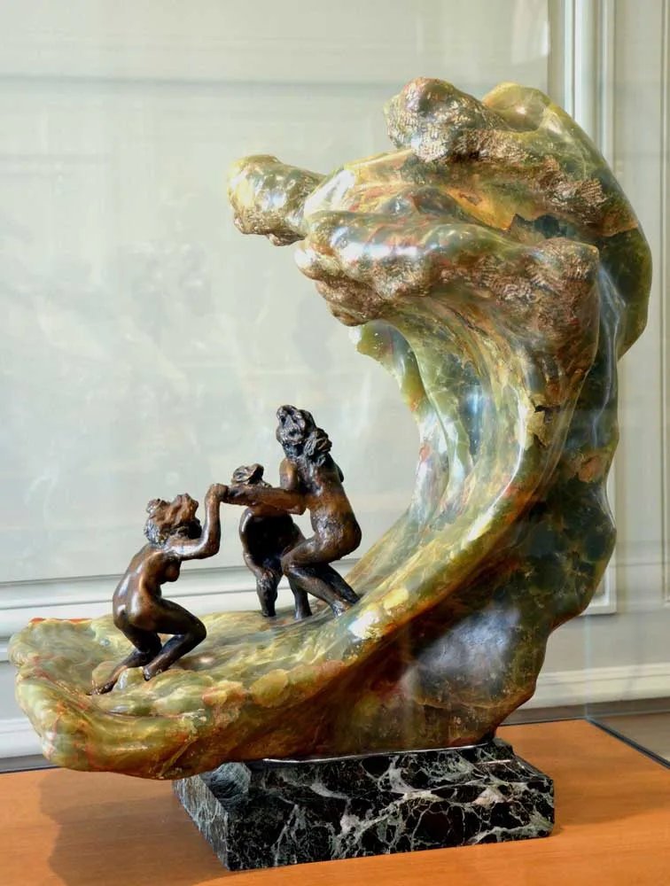 La Vague, escultura inspirada en la gran ola de Kanagawa.